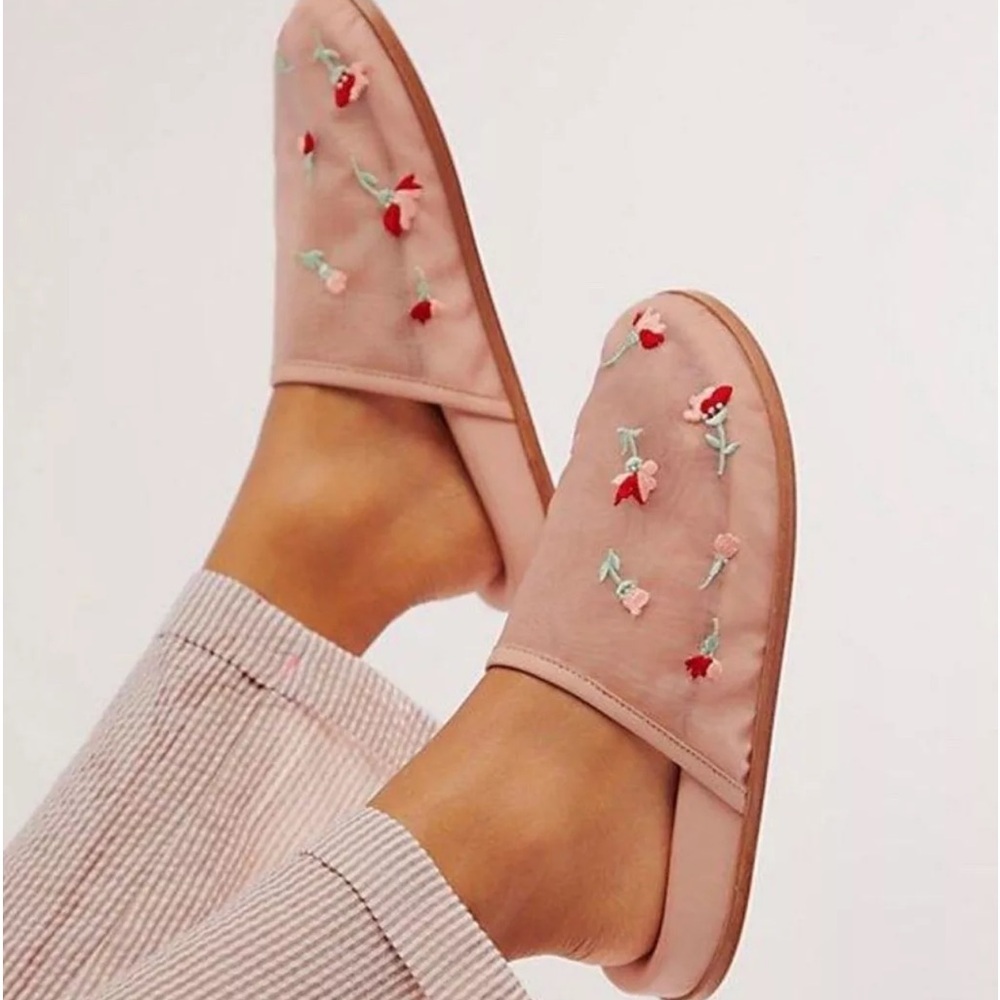 Free People Artisan  Zigi Delilah Mules Sheer Embroidered Flowers Pink